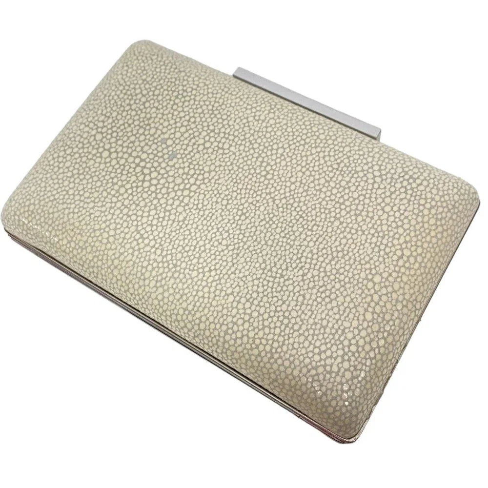 Vince Camuto Small Clutch Handbag Style VC-LUV-MN Group Stingry Color  (READ) - Picture 4 of 9